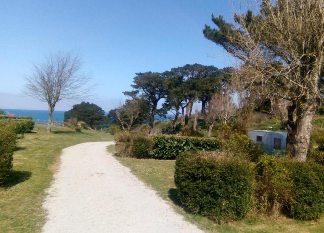 Tente 3 Chambres, Petit Camping Familial Vue Mer Plestin-les-Greves Exterior photo